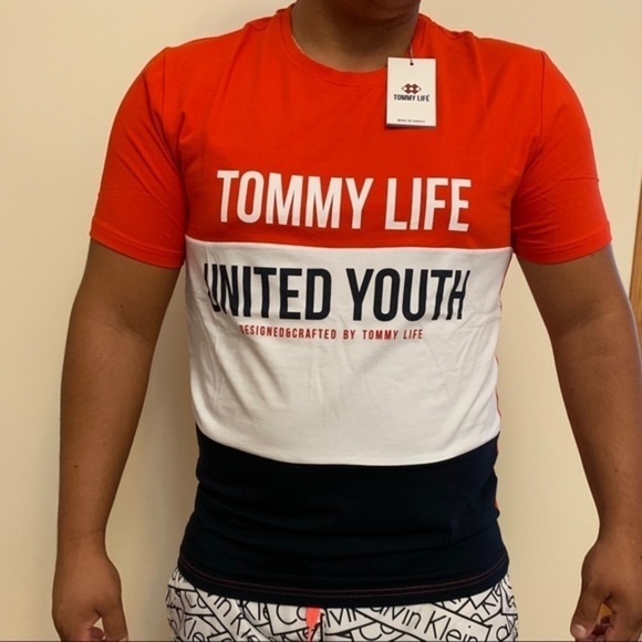 TOMMY LIFE T-shirt - Picture 2 of 3